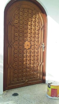 ٥٠ الف القياس ١٠٩    ٢٣٩       ٠٧٧٠٤١٢١٢١٨ هاتف