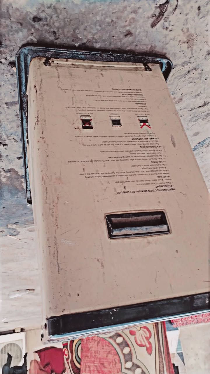 سلام عليكم صوبه نفطيه صناعه كوريي شركه لاجي اصلي بغداد مدينه الصدر 75 وبي مجال ***********
