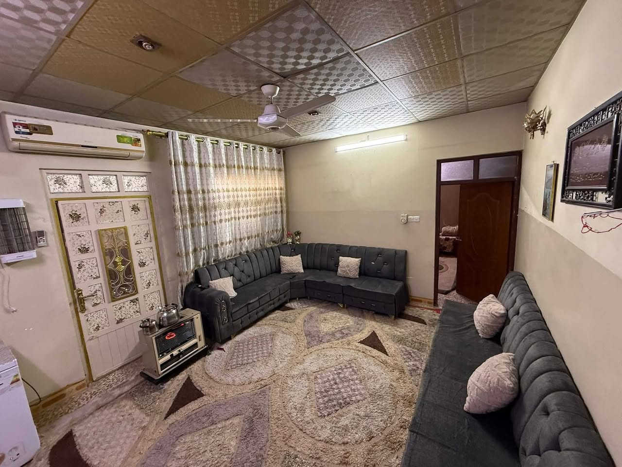 بيع مستعجل ب 110 وبي مجال 
بيت  للبيع  🏘في حي الميثاق👌👌خلف ماركت النور 🏬
مساحه الدار   105✅ ملك صرف  📜🫆 الدار مكون💥💥طابق ونصف☑️ غرفتين 2 نوم  🛌
هول عدد 2 👨‍👩‍👧
مطبخ  عدد 2🍽🍽حمام عدد 2🚿🚿صحيات عدد 3🚽
استقبال🛑 مع كراج .. يرهم معارضه مع بيت بلملايين حصرا يكون أكبر مساحة منو ... للاستفسار الاتصال***********@
