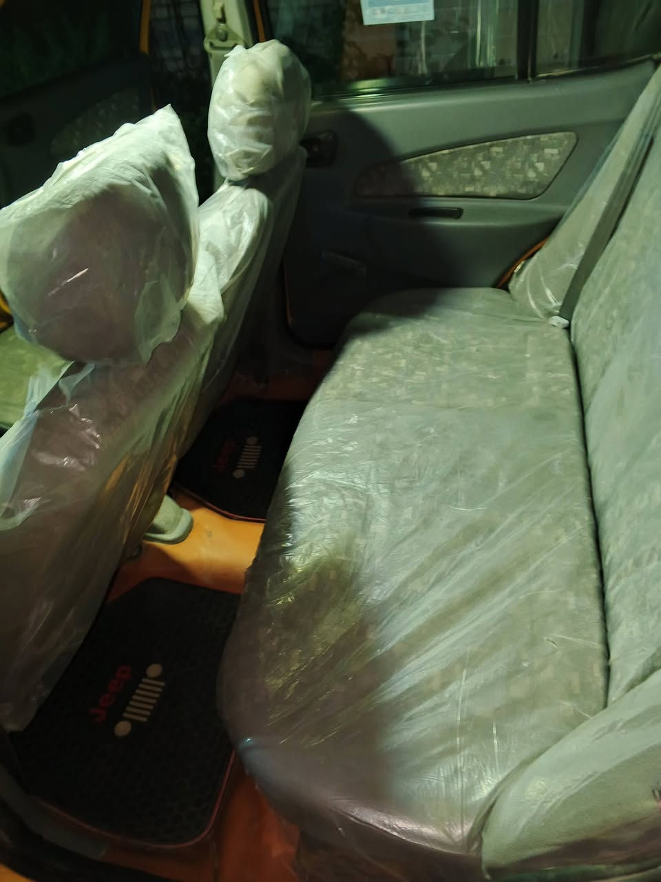 سياره طيبه لبيع سعر 41ورقه وبيه مجال حك جيه سياره جديده لا ضربه ولا صبغ تدفه تبريد صدر جديد سياره ماناقصه برقي ***********
