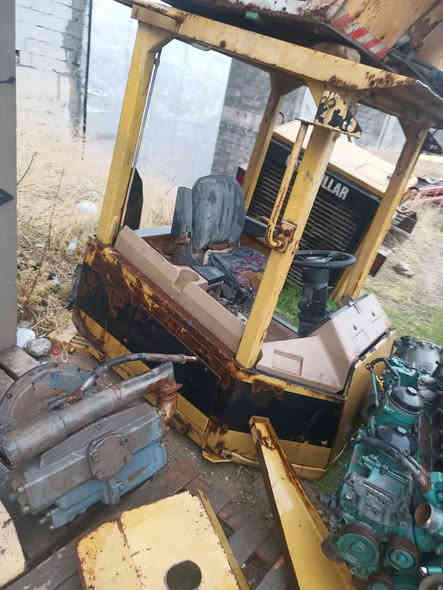 سلامو علیکوم للبیع خرازات مال شفل کتر 950 کیر محرک ئکسلات قمارە کولشی بی رقم موبایل ***********
