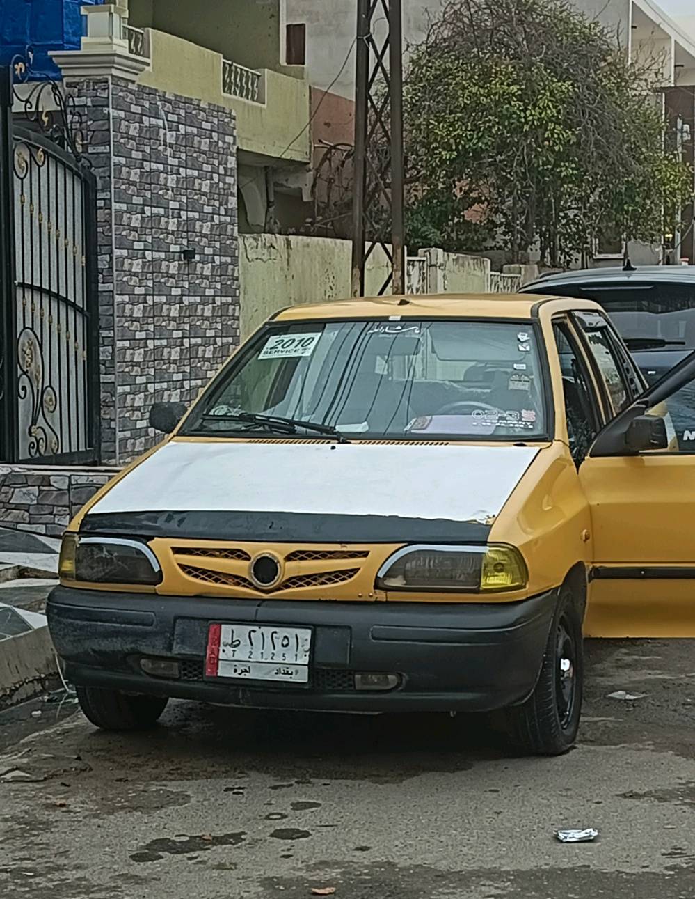 للبيع سايبا 131 موديل 2009 🚕

محرك كفالة جديد
السيارة تمشي يومي وما بيها حرارة ولا صرفية زيت
أوراق كاملة

المواصفات:

- كير يحتاج تبديل/تصليح
- التبريد يحتاج شغل
- شاصي ملحوم
- بيها عوج خفيف
- عليها هيئة 200 ألف
- تايرات جيدة
- داخلية مرتبة
- المسجل شغال بلوتوث وصوت فول 🔊

السعر: 13 ورقة قابل للنقاش 🔥
سعر مناسب جدًا وعرض نار للمحتاج 👌

الموقع: أربيل

للاستفسار:
***********

رقم آسيا:
***********

شراي تعال اخذها 🤝