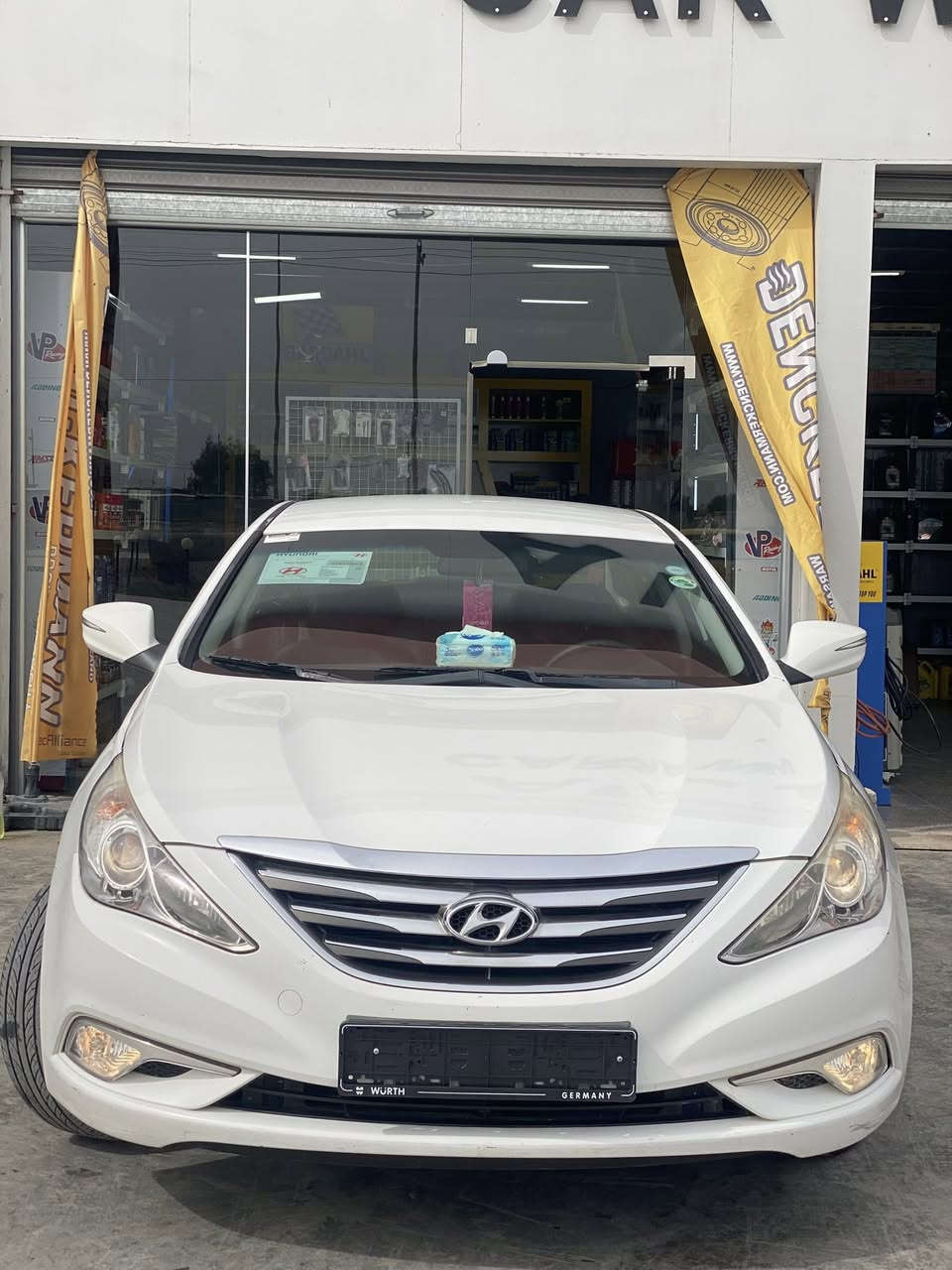 السلام عليكم
ادوات ادوات 
سوناتا موديل 2014 غاز مكينة 2000
اللون ابيض دخول جديد كصة جنطة 
كفالة كير مكينة حدادية شرط الفحص 
السعر 46 وبيهه مجال حك جيتك 
مكانهه بغداد
***********
