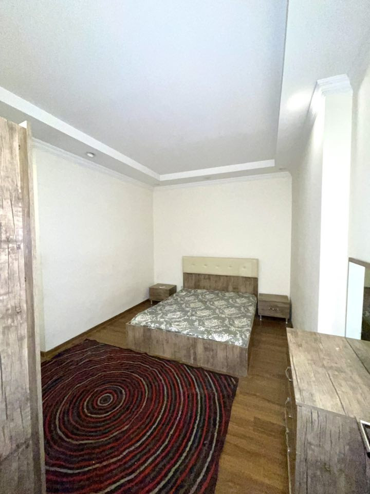 ‎شقة للإيجار – مؤثثة بالكامل
250 دولار
‎📍 الموقع: طريق كسنازان – بالقرب من مدينة ألعاب مجد لاند

‎✨ المواصفات:
‎• شقة مؤثثة بالكامل وجاهزة للسكن
‎• تحتوي على 1 غرفة نوم واسعة
‎• صالة جلوس (هول) مريحة
‎• موقع متميز وسهل الوصول إليه
‎• تتوفر خدمات الكهرباء والماء بشكل مستمر
‎• حماية (سكوريتي) على مدار ٢٤ ساعة

‎📞 للاتصال والاستفسار: ***********
#erbilcity  #iraq  ￼
