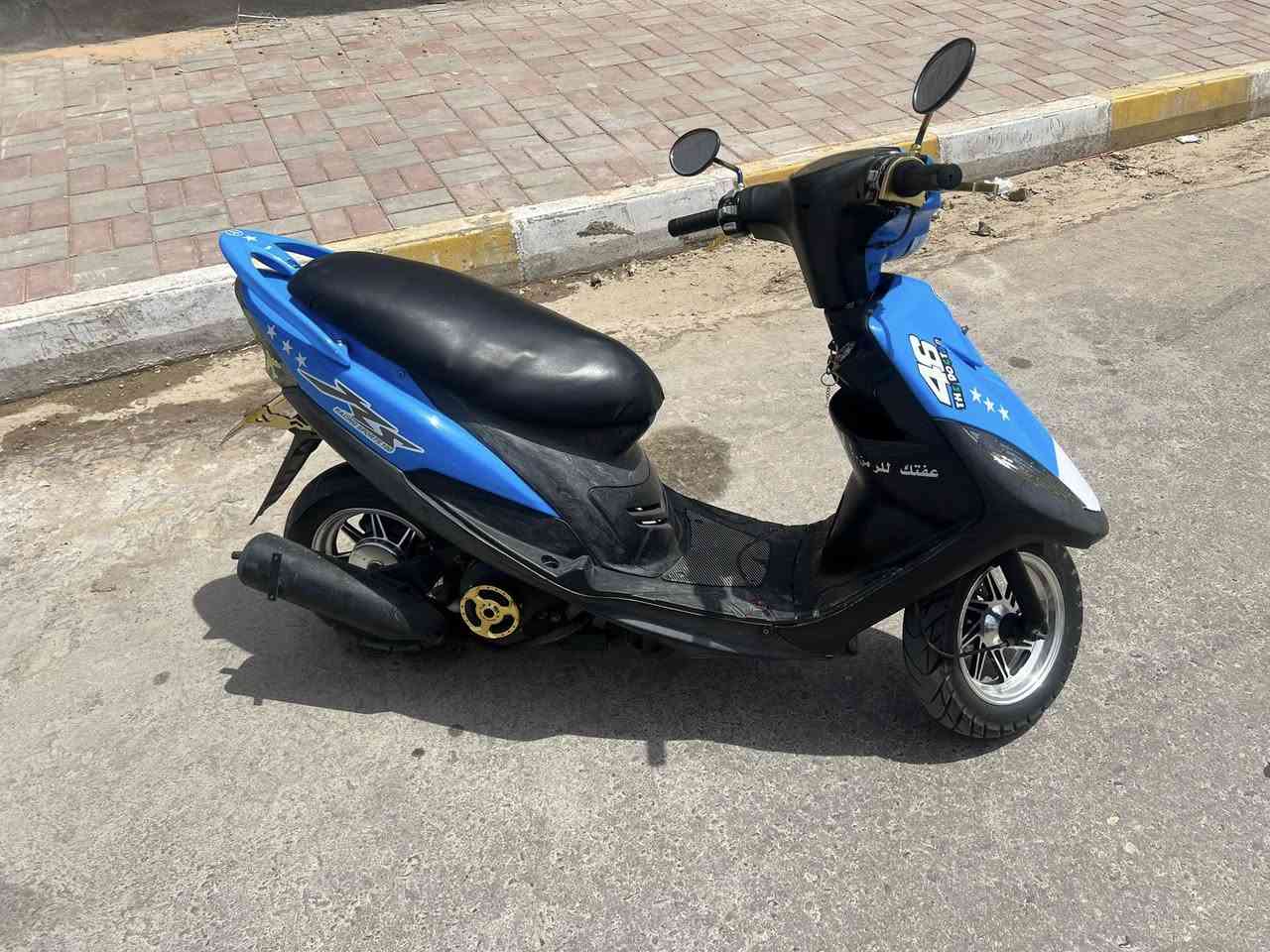 السلام عليكم لبيع ماكس عدله 120 بلاديه دراجه نكره سلف وهندر كهربائيات كله شغاله مابيه شي بقص بيه تزويد دراجه شلعه معدل فول 
وياله رياضي 
يدات بريك رياضي 
قبق فلاوين رياضي 
فج بريك رياضي 
مرايات سبع الوان رياضي 
ستانه صفح رياضي 
قاعده رقم رياضي 
عضمه يده رياضي سعر ٦٥٠ وبيه مجال 
مكاني الانبار رمادي حي التاميم 
اتصل ***********
