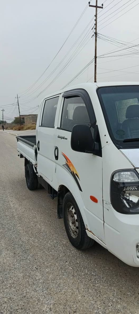 سلام عليكم  اخوان كيه دبل قماره  للبيع او مراوس بسوناته  موديل 2007  محدثه   المحرك 3000   بيء بخار بصيط ترايهه وين متريد   سياره نضيفه وجاهزه  مال جناي  تبريد ثلج تايرات جدد راديتر جديده كهربايات كلهه شغاله 
السعر 95 قفل    *********** بيء واتساب وتصال وتحياتي الفلوجة, الأنبار
