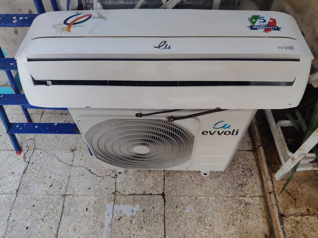 سبالت لبيع نظافه فول 
 الاوكيا طن ونص انفيرتر 
LG طنين وسدس انفيرتر 
جيبسون طن واحد عادي 
ايفلون طنين عادي 
كلهم نظافه فول السعر خاص او الاتصال على الارقام التاليه 
***********
***********
