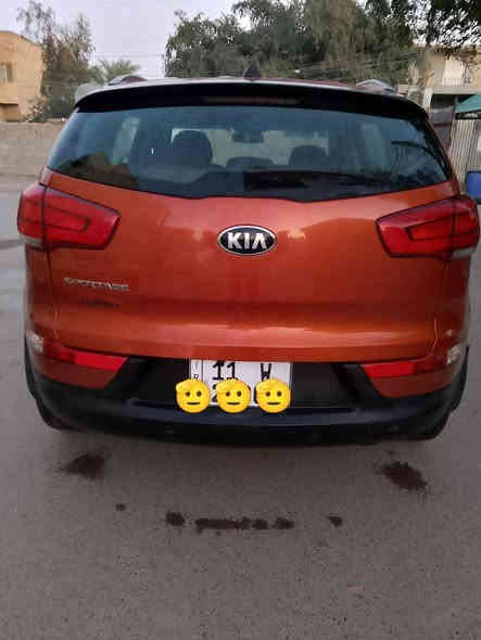 السلام عليكم سبورتج خليجي موديل ٢٠١٥ محرك ٢٠٠٠دوش مكفوله من الضربه والصبغ والتبديل جاهزه للاخير رقم بغداد بسمي السعر ١٥٤ مكاني بغداد حي الجامعه للاتصال ***********
