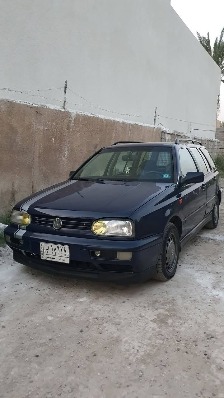 للبيع كولف ستيشن  Variant موديل ١٩٩٦
سياره بلاديه عضمته حلوه  
بيه بس بنيد  صبغ 
حداديه أمامي خلفي  صطاب اكسلات
 خير من الله كله جديد 
تبريد ثلج منضومه كامله كله جديد  
 تخم تاير جديد    مكينه  حاويه ١٨٠٠   كير عادي 
 غرفته حلوه مرتبه   كهربايات كله شغال
ترايك وين ماتحب  انكر سويج وطلع 
  عارضه ٤٢  وبيه مجال للشراي


**إذا كنت صاحب هذا الإعلان وتريد حذفه لأي سبب، رجاءا أرسل رسالة إلى الدعم الفني**