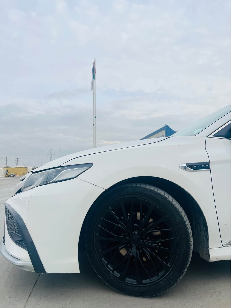 کوردی - عربی 

کامیری 2018 خەلیجی هایبرید 
تەنها 91 هەزار  
سنەەوی و ڕەقەم و ژینگەی هەتا 2031 تازەیە 
5  پارچەی بۆیاخە بێ ناوگرتن 
مواسەفاتەکانی زۆرن 
بەسمە / برێک بەسمە / ٣ مۆدی لێخوڕین / تەحدیدسرعە / ویل 19
زۆر مواسەفاتی تر 

***********☎️

سلام علیکم کامری خلیجی هایبرید
 ماشیە ٩١ الف کیلو  
مودیل ٢٠١٨   سنویە حتا ٢٠٣١ جدید کلشی جدید ب اسمی 
بیە ٥ قطعە بدون دواخل  بدون بارد 
مواسفاتها    
بصمە - ٣ مود - یکو - سبورت -نورمال - بریک بصمە   - تحدید سرعە - ویل ١٩ : مواسفات هوای بیە كالار, السليمانية
