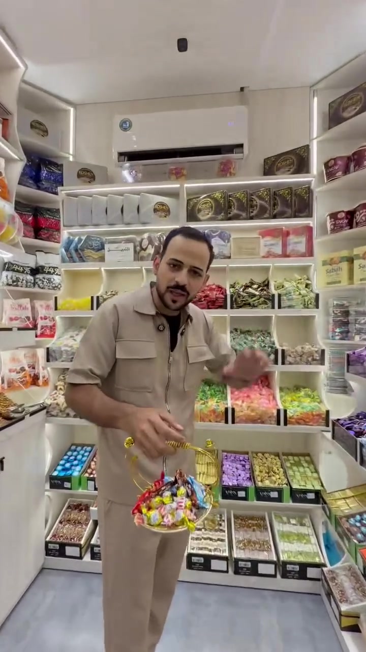 الحمدالله ومن فظل الله
تم افتتاح محل جرزات وحلويات الحدباء
 قرب مطعم فلافلجي
 زورنا اهلاوسهلا بالجميع 
يوجد توصيل كافه انحاء الموصل
 ‏‪***********‬‏

