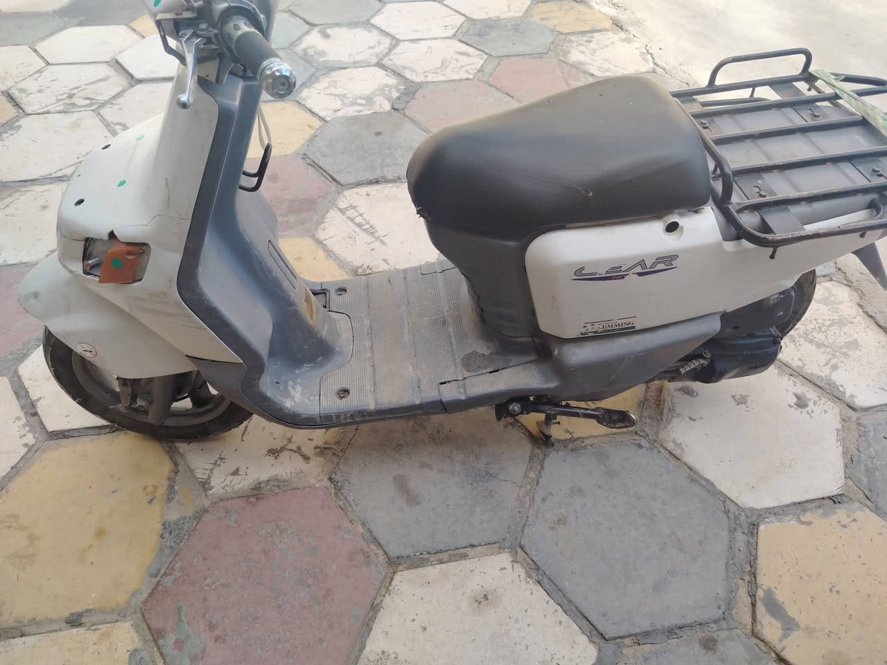 دراجة للبيع محركها مجفت كله جديد كهربائيات شغاله المكان طوريج ***********
