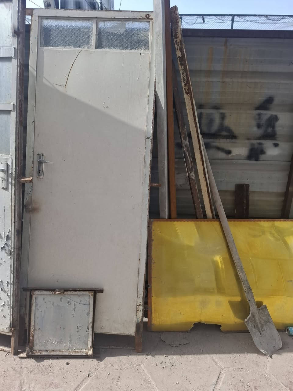 للبيع الشراي مرحبا يتفضل  خاص اويتصل ***********بغدادالبلديات
