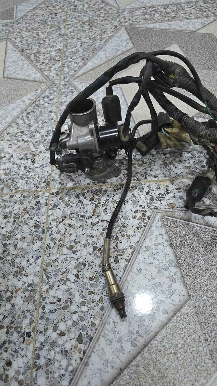 اغراض ايرانيه لبيع جاهزات ***********
