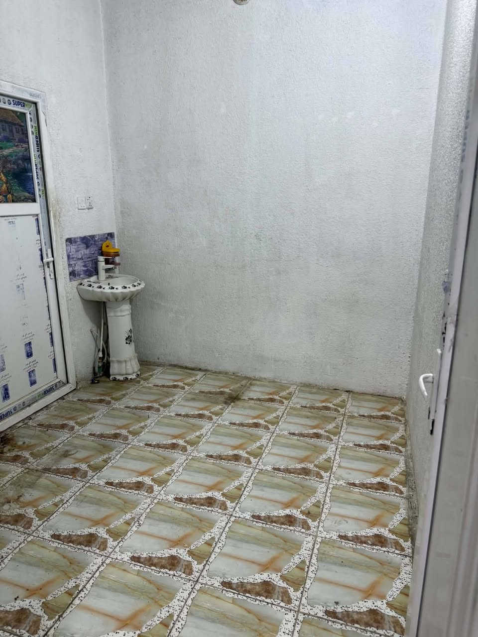 بيت للايجار كربلاء معملجي مقابل بوابت العراق القديمه سعره 325بي مجال رقم صاحب لبيت ***********اسيا***********اثير
