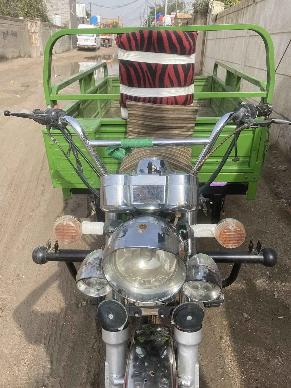 السلام عليكم 
ستوته للبيع 
موديل ٢١  مكينه ٢٣
أوراق 
السعر ١٨٠٠ وبيها مجال 
المكان البصره الزبير 
مكلف بالنشر 

هذا رقم الولد ‭ ٠٧٨٠ ١٤٢ ١١٨٣‬
