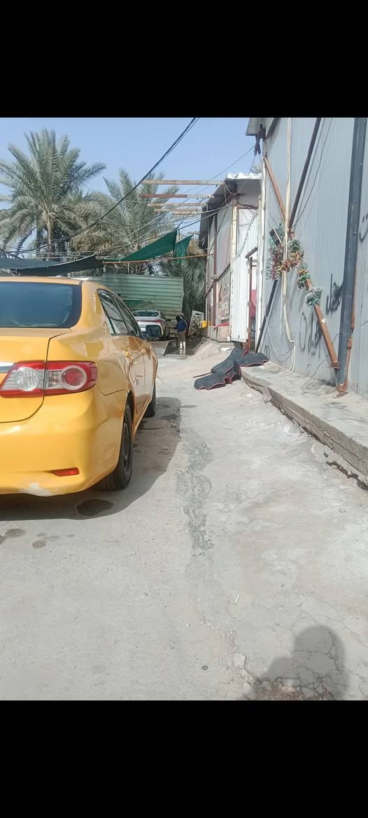 سلام عليكم كورولا 2009 رقم بابل مصفره هيئه وغرامات  حادثه داير خلفي بدون دواخل وبالعراق جاملغ إمامي جاهزه مكينه وكير وحداديه وتبريد وتخم تاير جديد السعر 89 وبيه مجال بسيط مكاني بابل ***********
