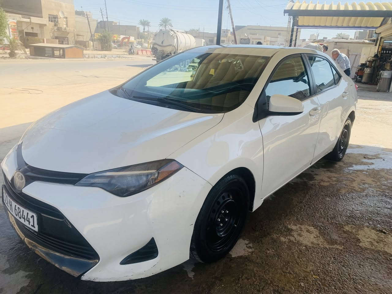 السلام عليكم كورلا للبيع كورلا 2019 امريكي بية صفحة صبغ ب العراق اثر شخط بجم كبس السيارة ماشية 90 سعر 137رقم الهاتف ***********
