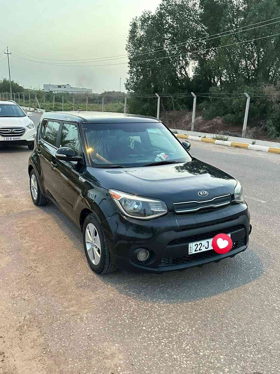 السلام عليكم 
كيا صول موديل 16وارد امريكي رقم اربيل الجديد صار خمسة أيام من دخلت هزه أو جددت ارقام السياره جاهزه مكينه ١٦٠٠ شرط
حادثهه جاملغ أو بنيد أو بيهه رصعات حالوب بصيطات للاستفسار الاتصال عالرقم ***********
مكاني ديوانيه

