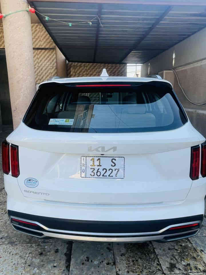 سورنتو مديل ٢٠٢٣ رقم بغداد  وارد خليجي فول موصفات بنو راما رقمي 
***********

