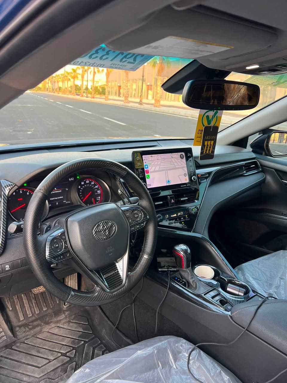 Kamry 2023 xse 
4سلندر
شاشة كبيرة 
نظام car play
206حصان 
مقاعد جلد 
كشنات هيتر 
تشغيل بالبصمة 
كاميرة خلفية 
حساسات امامية خلفية جانبي 
رادار امامي 
مثبت سرعة 
حادث السيارة 4 قطع 
بدون ايرباك 
بجم كبس
السيارة عليها كت كامل trd 
مكان السيارة اربيل 
 للمعرفة تفاصيل السيارة اكثر 
اتصال واتساب ***********

