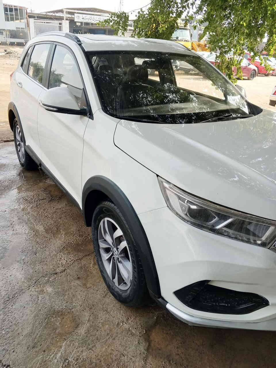 السلام عليكم السياره للبيع بايك سينوفه x65 كفالة عامه
موديل 20 فول مواصفات السيارة السياره بدون رقم تروح ترقم انت السياره حرة تترقم اي محافظه تريد 
ماشية 67 الف كيلو 
مكان السياره سامراء 
السعر 90 
***********
