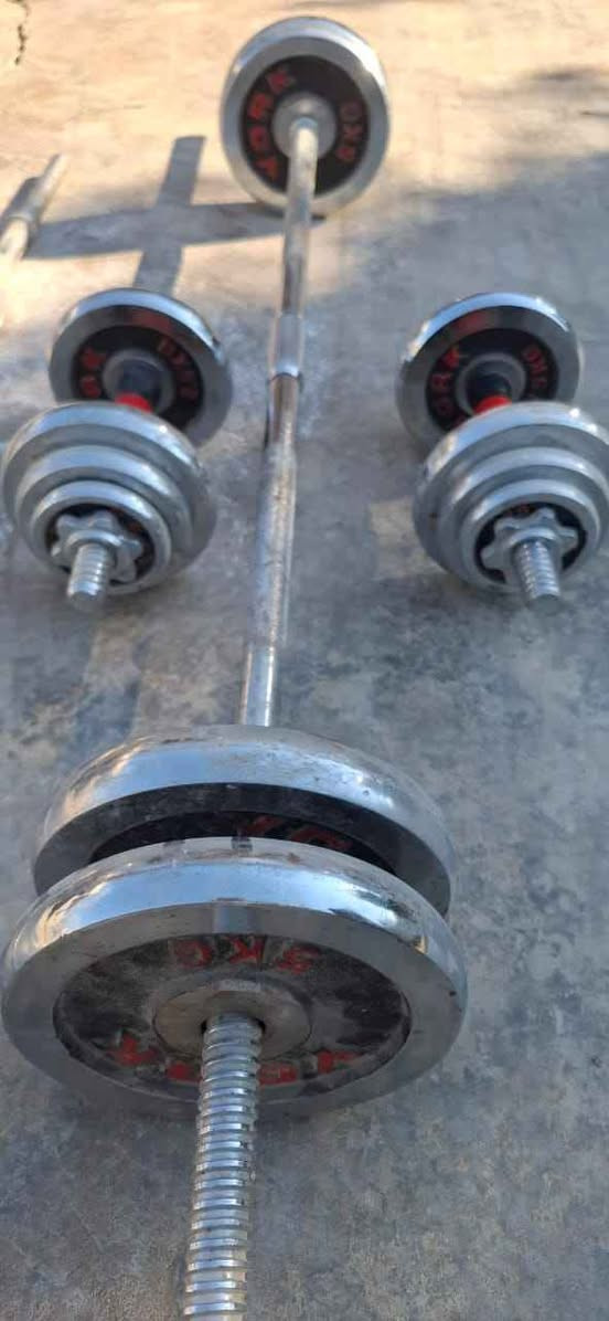 جهاز جري نضيف شغال كامل سماعات شغالات مع الملحقات وادوات قاعه حديد السعر ٥٥٠ الف
للأستفسار اتصل *********** سامراء, صلاح الدين
