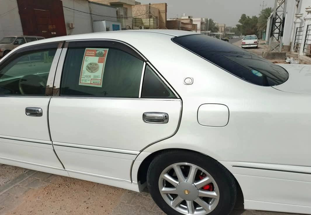 السلام عليكم للبيع ملكه مكفوله كصه ونقل جذه وضربه مصبوغه جماليه فقط لسياره جاهزه مجهزه مكينه وحداديه وتبريد وليدي كبال عينكم واحله من لصوره رقم كركوك كامله لسياره باقيه بس ستلام لوحات فحص وكمرك وهزه كله كامله المكان كربلاء للاستفسار ***********
