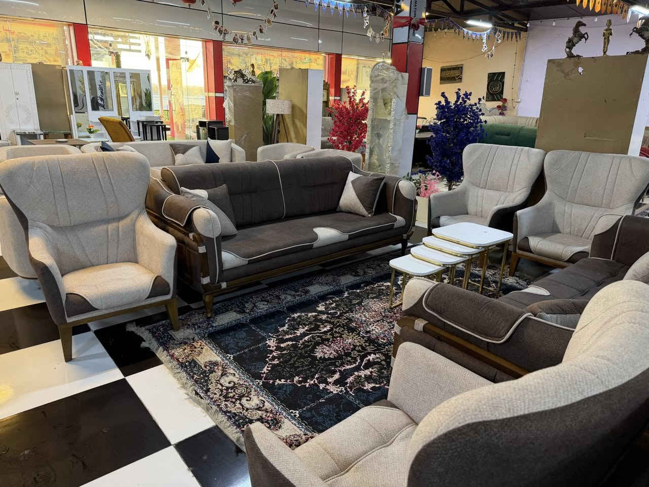 مجمع دبي للاثاث المنزلي 
ذي قار سوق الشيوخ 
اجعل منزلك مميز   بالاثاث 
مع مجمع دبي 
للحجز والاستفسار مراسلتنا على الخاص او الاتصال على رقم ***********واتساب 
البيع بالتقسيط لحاملي بطاقة 
الماستر كارد مصرف الرافدين 
العنوان ذي قار سوق الشيوخ 
طريق كرمة بني سعيد
