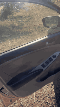 السلام عليكم اخوان اكسنت 2017 لون سلفر غير محدد مبدل بيها جاملغ و بنيد صور الحادث ويه المنشور. ماشيه 152 قابل للزيادة  بيها جراد عله صبغ امريكا للاستفسار ‭0776 371 1942‬ واتساب
السعر 91 مجال بسيط مكاني البياع
