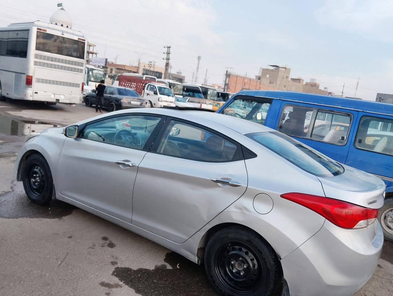 (ألسلام عليكم) 👋🏻
ألنترا هونداي خليجي فئة GLS🫴🏻
موديل 2012👀
محرك 1600💪🏻
السيارة فول مواصفات 🤠
(بصمة بيبان)+ بصمة تشغيل 🤧
+ بنرومة 🙂‍↔️
+تحكمات ستيرن 🤓
+كشن السايق كهرباء 🥸
+حساسات خلفية 🫨
السيارة كلش حلوة 👻
بيهة بارد بل جاملغ الخلفي 🤘🏻
وشبر صبغ بل جاملغ الامامي جهى السايق 🤏🏻
تواصل ***********مامتواجد ماسنجر 🤐
مكانه كربلاء  السعر 122وبيها مجال 🫶🏻
