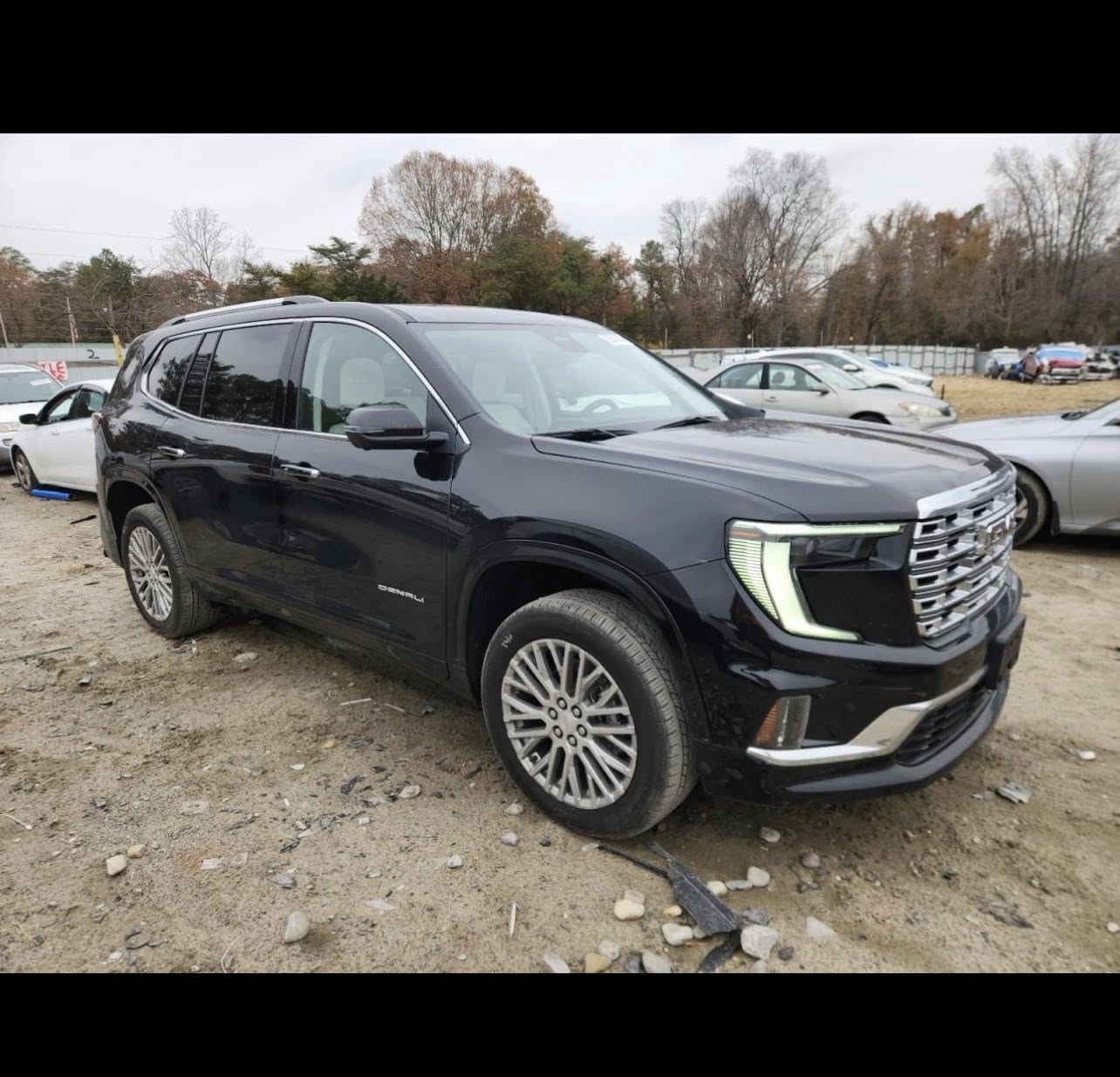 #أعلان مزاد

🇮🇶🇺🇸 فرصة مميزة لأصحاب كتب الشهداء 

📢 كما عودناكم على المزادات الأمريكية 🇺🇸
✅ وبأقل الأسعار وأسرع وقت ممكن

🚗   GMC Acadia Denali 
الموديل…  2025
🛠️ الضرر: + موضح بالصور 
📏 عداد المسافة: 5.191  (فعلي)
📋 حالة السيارة: شغالة (Run & Drive) – مفتاح موجود
🔧 حجم المحرك:  2.5 
 – دفع امامي FWD
🔍 رقم الشاصي: 1GKENLRS8SJ289515
📅 تأريخ المزاد 13/1/2026
 الساعة 5:00 مساءً بتوقيت iraq

📍 موقع المكتب :
البصره، القرنة، شارع الجمهورية الرئيسي، مقابل مطبعة  الولاء

📧 البريد الإلكتروني:
auto.car.iq@gmail.com

mu95iqwl@gmail.com

📞
: *********** مصطفى 
📞
