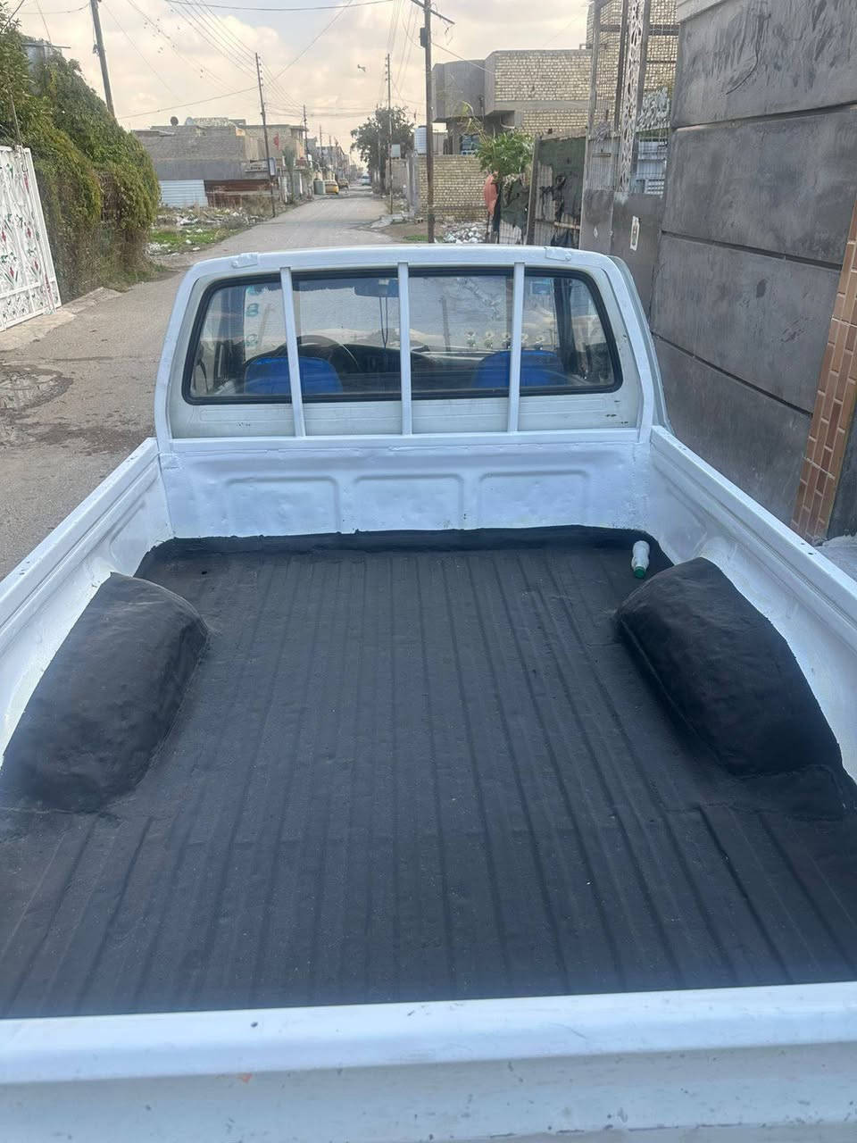 سلام عليكم متاح بيكم تيوتا موديل 92 مكينه وكير كروسيده بلاديه  خير من الله السياره سياره مال جناي رقم بابل نكليزي تحويل ثاني يوم شرط التحويل بدي نضيف لاخياس ولا تعمير  مكان السياره بغداد المعامل سياره جاهزه نكره وحده سياره انضف من الصوره السعر 45 وبيها مجال حك الجيه المو شراي لايخابر ويتعبني  الشراي يتصل وبخدمته *********** مكلف بنشر
