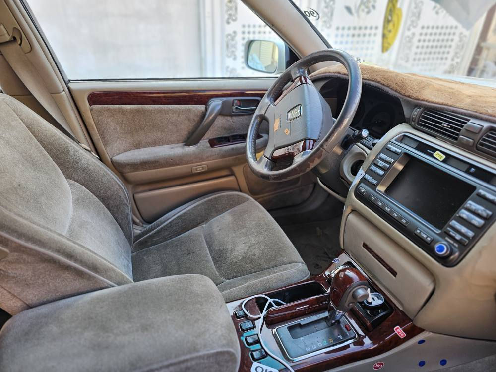 مه ليكه مووس
٢٠٠٣
٤دوگمه 
بیش و دووا کریستال
ویل دینگه
دیفورتی گه وره۱۷٥
***********
*********** السليمانية, العراق
