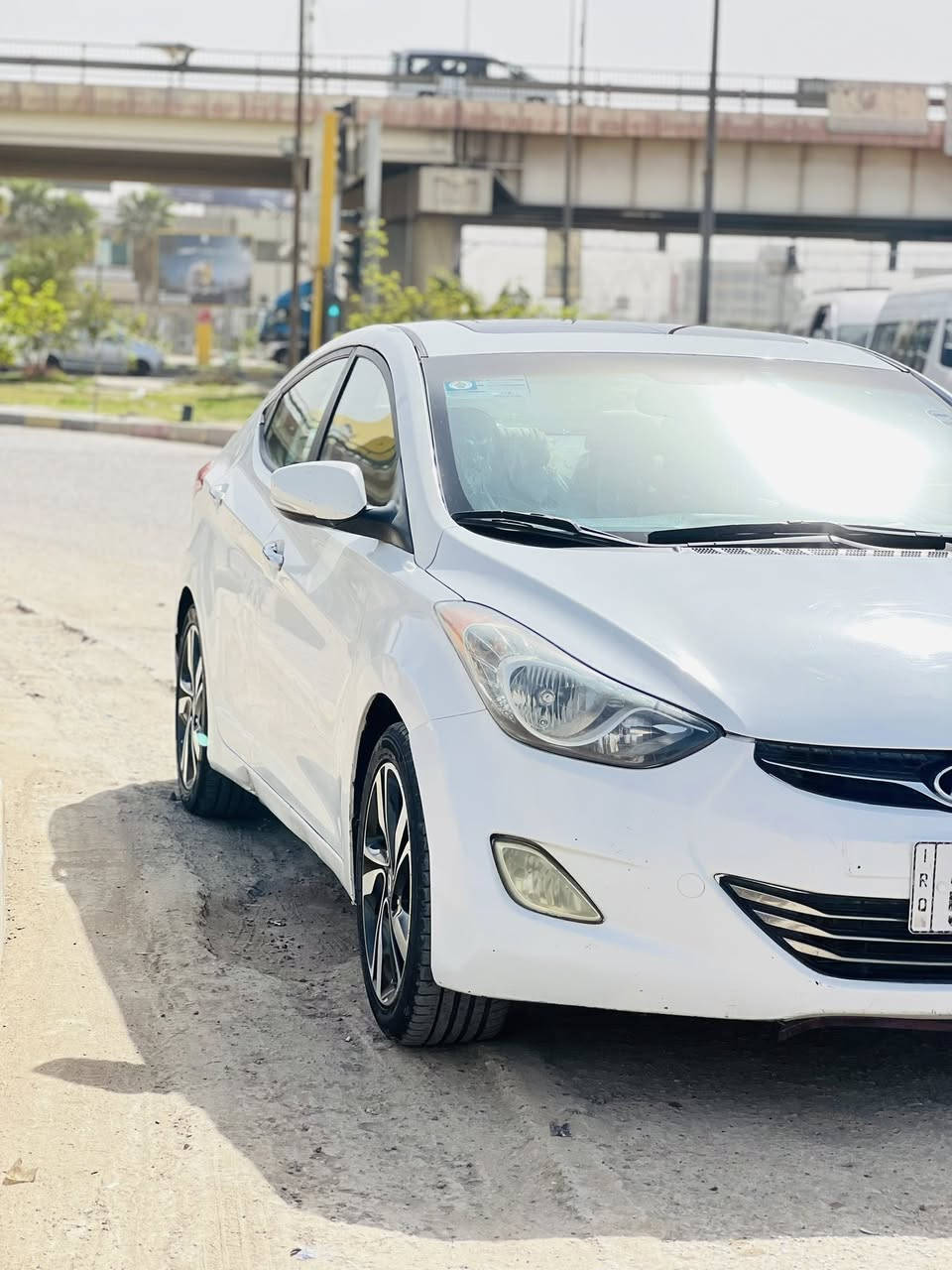 سلام عليكم 

النترا  للبيع فقط 
موديل ١٢ 
وارد امريكي بيه صفحه وخشم لبنيد 
سياره جاهزه بيه نواقص بسيطه
سوناره موجود 
مكينه  خير من الله 
لسياره فول مواصفات لمتتد 
شاشه 
بنرامه 
بصمه 
وغيرها 
مكاني حله 
لتواصل ولستفسار 
***********
شعده ٩٨ وبيه مجال بسيط
