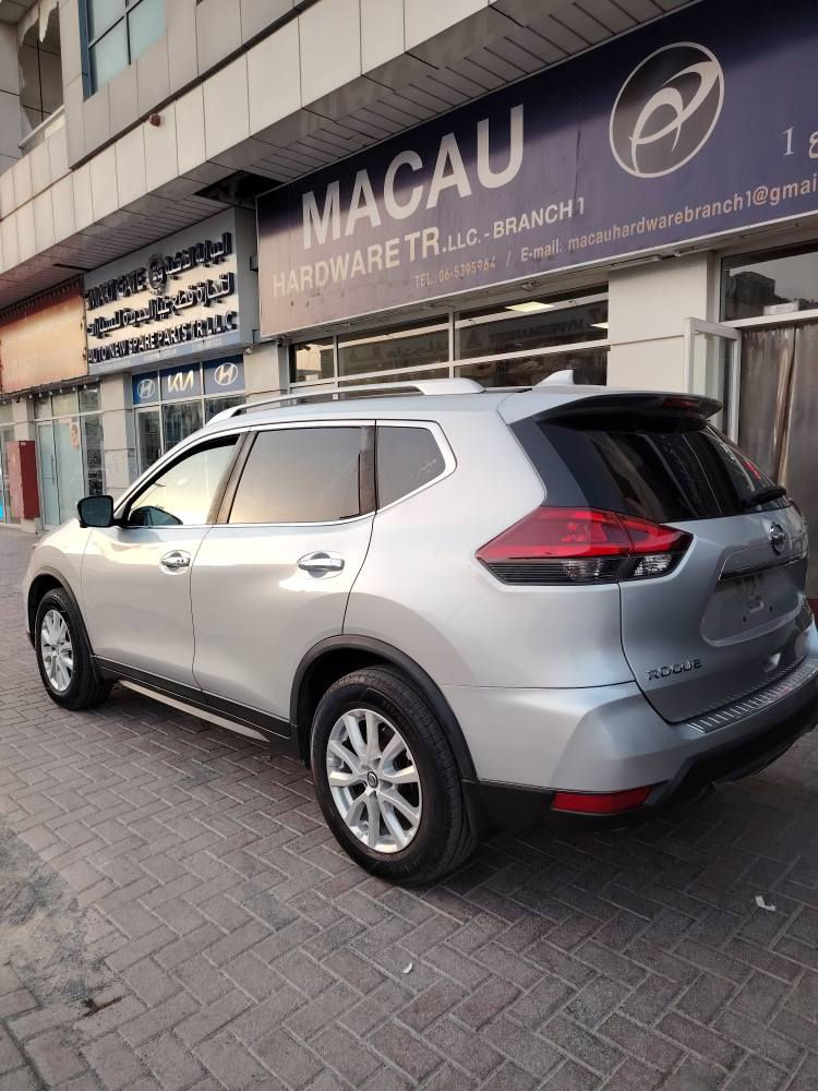 Nissan rogue Special  2019
 Mileage only 125k 
VIN :5N1AT2MT8KC830878
Original airbag 
Fresh USA  input 
Silver  color
Passing guarantee
Engin: 2.5 L4
good condition car
More information WhatsApp or call

      0563172247

      [hidden information]


**إذا كنت صاحب هذا الإعلان وتريد حذفه لأي سبب، رجاءا أرسل رسالة إلى الدعم الفني**