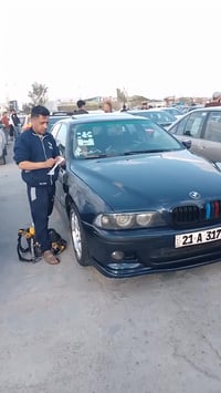 اسطه عبدالله مال بوليشات الي يريد يتصل على الرقم التالي 07748282903 لخ...