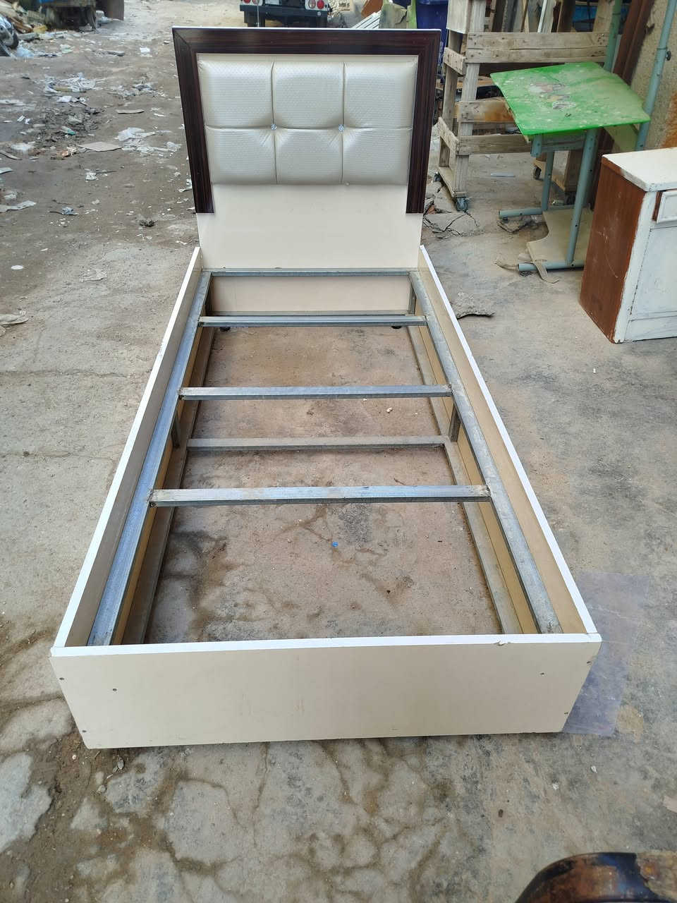 السلام عليكم جرابي تزكام العدد متوفر سعر جربايه الوحده 50 هي ودوشك 70 استفسار عن الرقم *********** هي ودوشك
