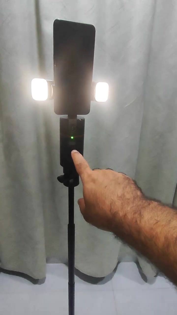 ستاند تصوير 
ب٣٠ شامل التوصيل


**إذا كنت صاحب هذا الإعلان وتريد حذفه لأي سبب، رجاءا أرسل رسالة إلى الدعم الفني**