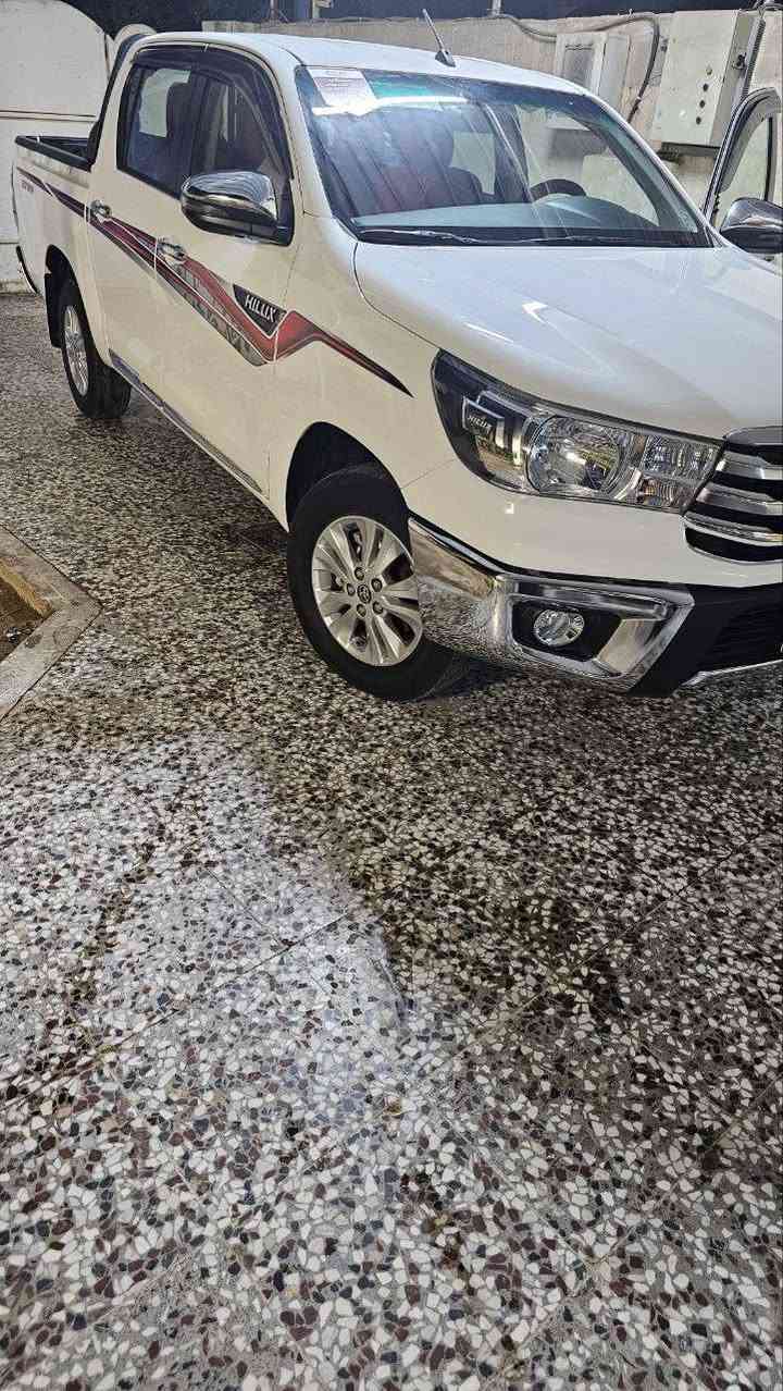 تويوتا موديل ٢٥
ساز بصمه وكشنات تبريد
معروفه مواصفات الساز
بيها بنيد مبدل  بدون شواصي
بدون ايرياك
ماشيه ٢٢ ألف بعدها بضمان الشركه
السعر ٢٦٨
وبيها مجال
العنوان ديالى قرب مطعم سامان
***********
