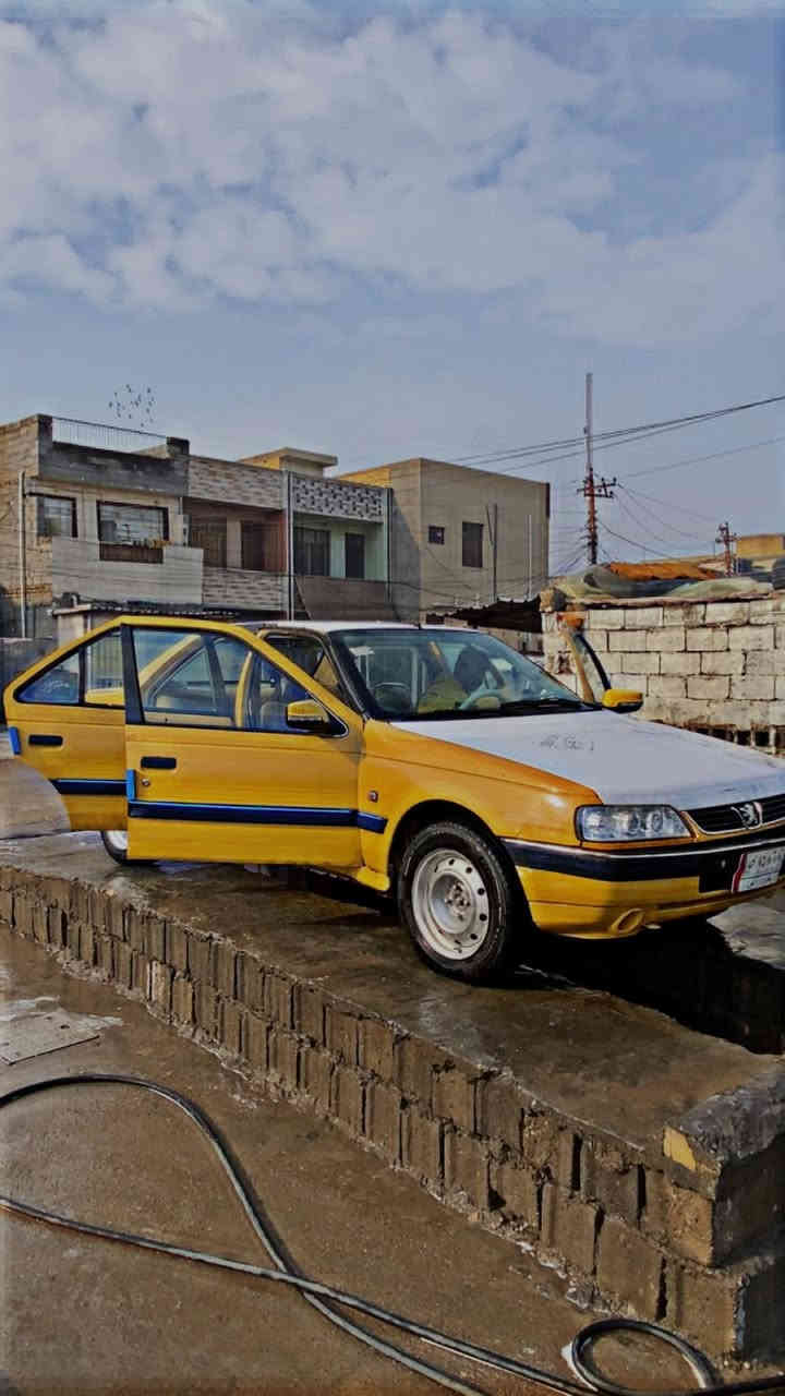 سلام عليكم
 للمراوس بمسكر كير عادي او اوتو 
بيجو لميس موديل 2013 
عمضه تخبل 
حداديه امامي خلفي جديد 100‎%‎
تخم تاير جديد 
شاشه تاب 
دوشمه جديده 
غرفه جديده
كهربائيات كلها شغاله 
لايت زنون  
بيهة يطغات فقط 
ولسياره نعمه من الله 
للمراوس فقط 

مكاني حسينيه 
***********
