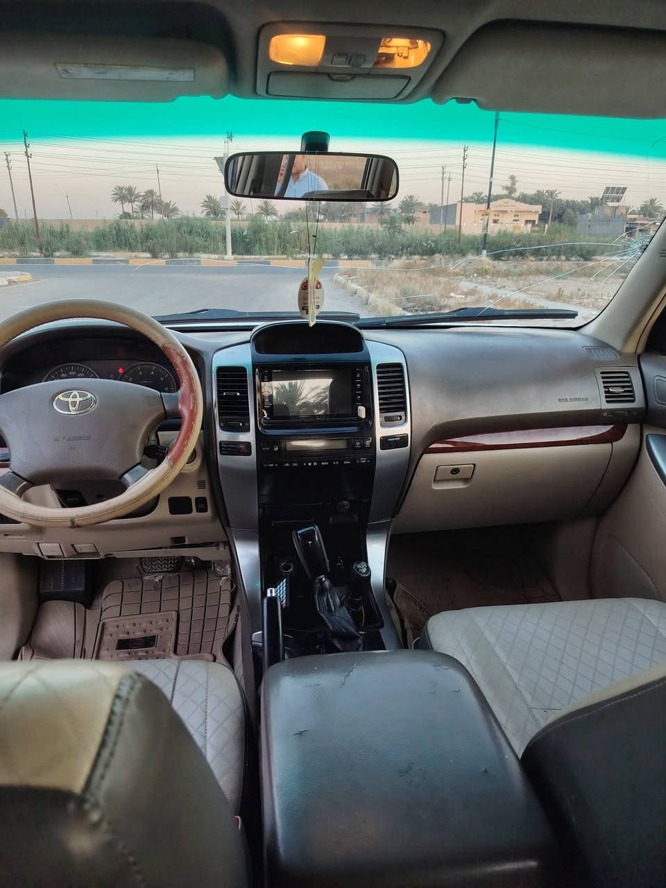 السلام عليكم برادو 2008 VX رقم بغداد الجديد  تحويل مباشر سته سلندر فور ويل دبل كير شاشه كامره فتحة سبعه راكب 3 قطع تبريد  
مكينه لافتح ولاتبخير ولاتنقيص كير تبريد بضمان صدر جديد

سياره بيه 3 قطع بدون ضرر قوي  بيه تكشير بل قماره 
السعر 125 وبيها مجال مكانه ديالى بعقوبه لاستفسار ***********
للبيع او مراوس ب اقل
