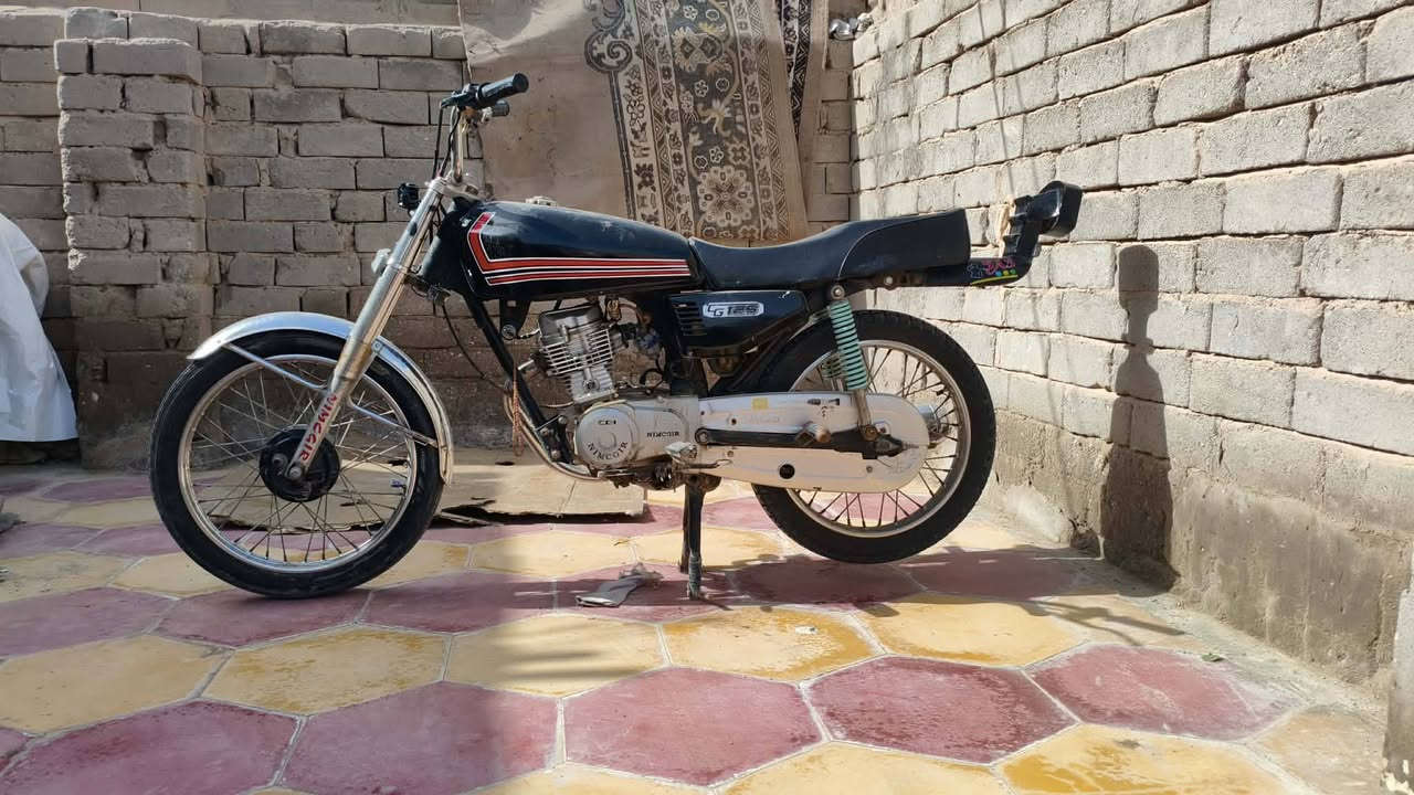 السلام عليكم دراجه البيع اوراق اصولي شاصي مديل ١٩سعر ٧٠٠وبيه مجال دراجه جاهزه خاص مامتواجد رقم التواصل ***********
