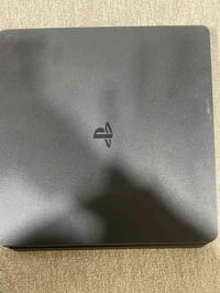 بلايستيشن 4 سليم • ٥٠٠ جيجا • مهكر