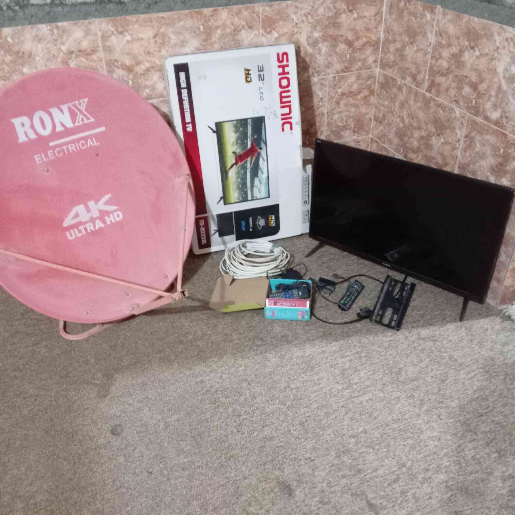 عاده نشر بسبب الوعود غير صحيحة بلازمه البيع كامل بدون انترنت سعرهه 100 الف وابيه مجال اتصال ع رقم او خاص ***********
