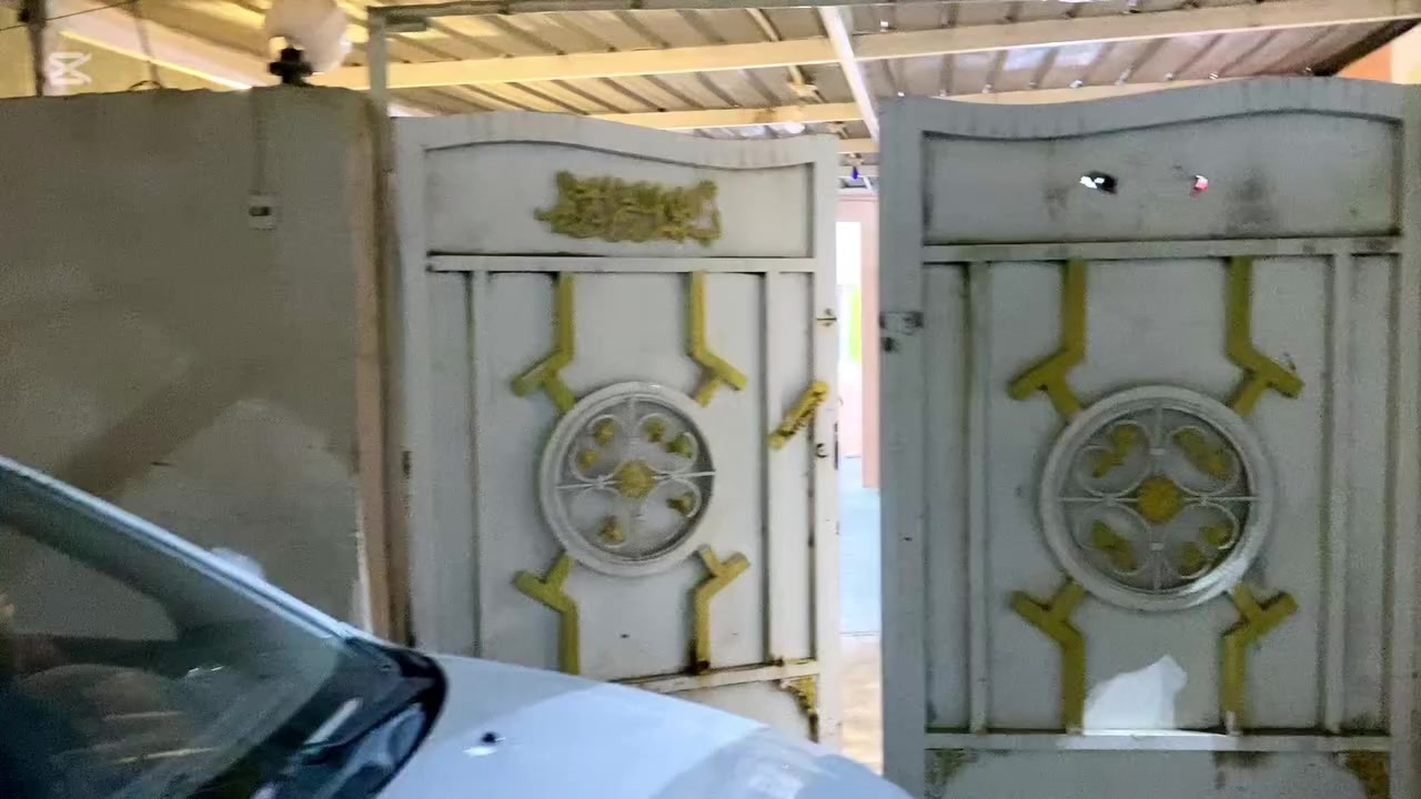 مكلف بالنشر 

#للبيع 
دار سكن طابو صرف 
المساحة  ( ٢٥٥ م )متر مربع 
متكون من غرفتين واستقبال
 ومطبخ ومخزن صغير ومجمع صحيات
السقف صب كونكريت 

العنوان / جبلة -حي العمال -قرب اسواق نصير - وقرب حسينية الزهراء عليها السلام
يبعد ٥٠ متر عن الشارع العام  بأتجاه فرع الامام 

للاستفسار الاتصال
 ‭٠٧٧٣ ٢٨٥ ٨٢٦٠‬ -***********
