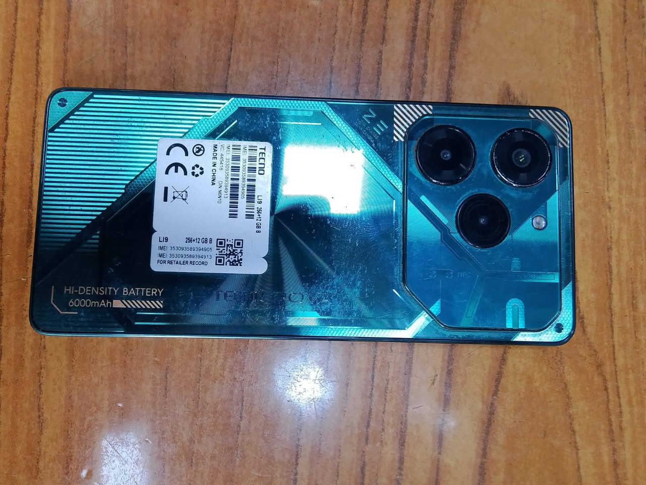 اسم الجهاز TECNO POVA 6 Pro 5G
الذاكره 256 والعشوائيه 12+12
جهاز اي عيب مابي بصمه من الشاشه جهاز نضيف البيع او للمراوسه عادي شعندك نزل وذا شراي السعر  ٢٣٥ بيه مجال العنوان كركوك طريق بغداد وهذا رقمي ***********
