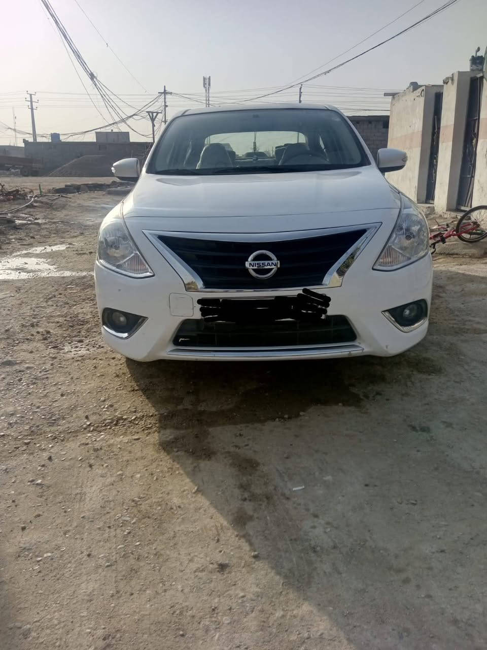 السلام عليكم 
نيسان صني م 24 للبيع 
رقم اربيل تحويل ثاني يوم
سيارة جديدة ماشيه 52 الف 
تدفئة تبريد ويه الاسويج كير مكينه وضع الشركه 
ام اللبليتة الزركة 
السعر 120
*********** الشراي يتصل
الخاص مغلق 
والسيارة وتفاصيله كدام عينك
