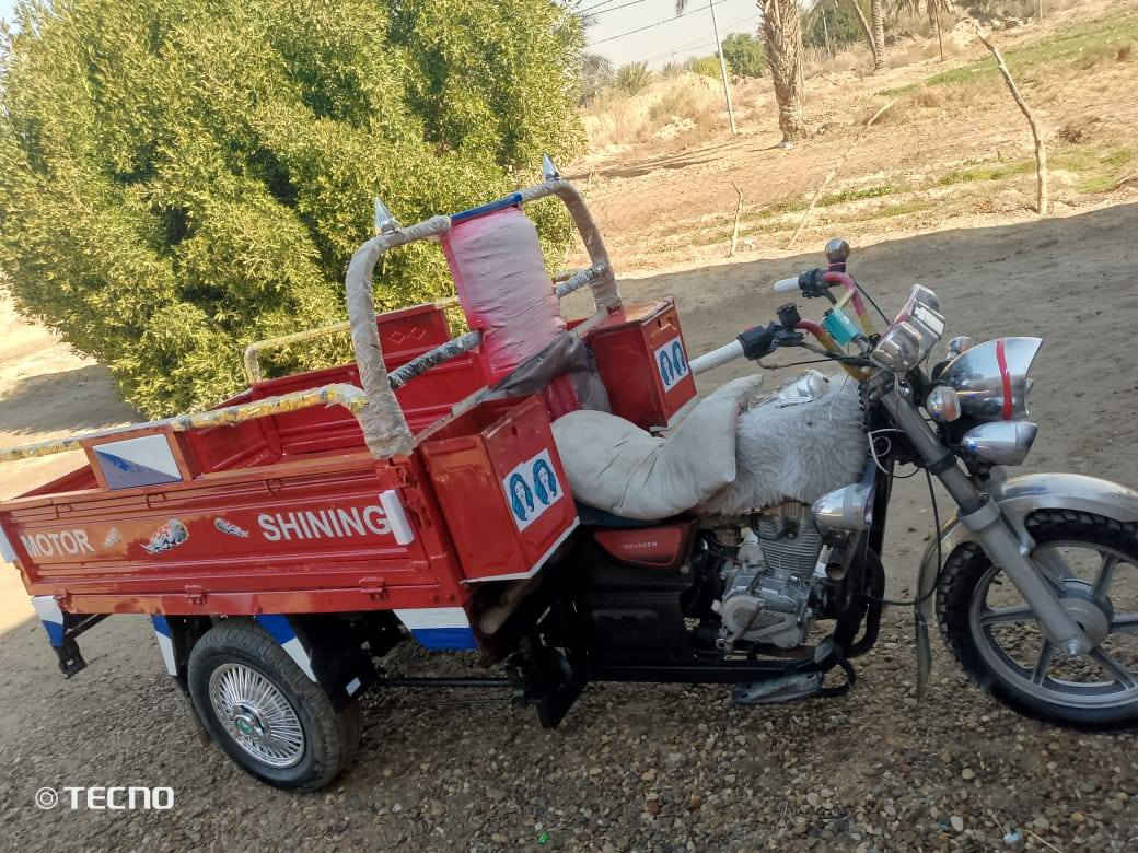 السلام عليكم ستوته للبيع موديل 15مكفوله كفاله عامه أوراق اصولي السعر مليون و250وبيها مجال العنوان بابل الشوملي الرقم ***********
