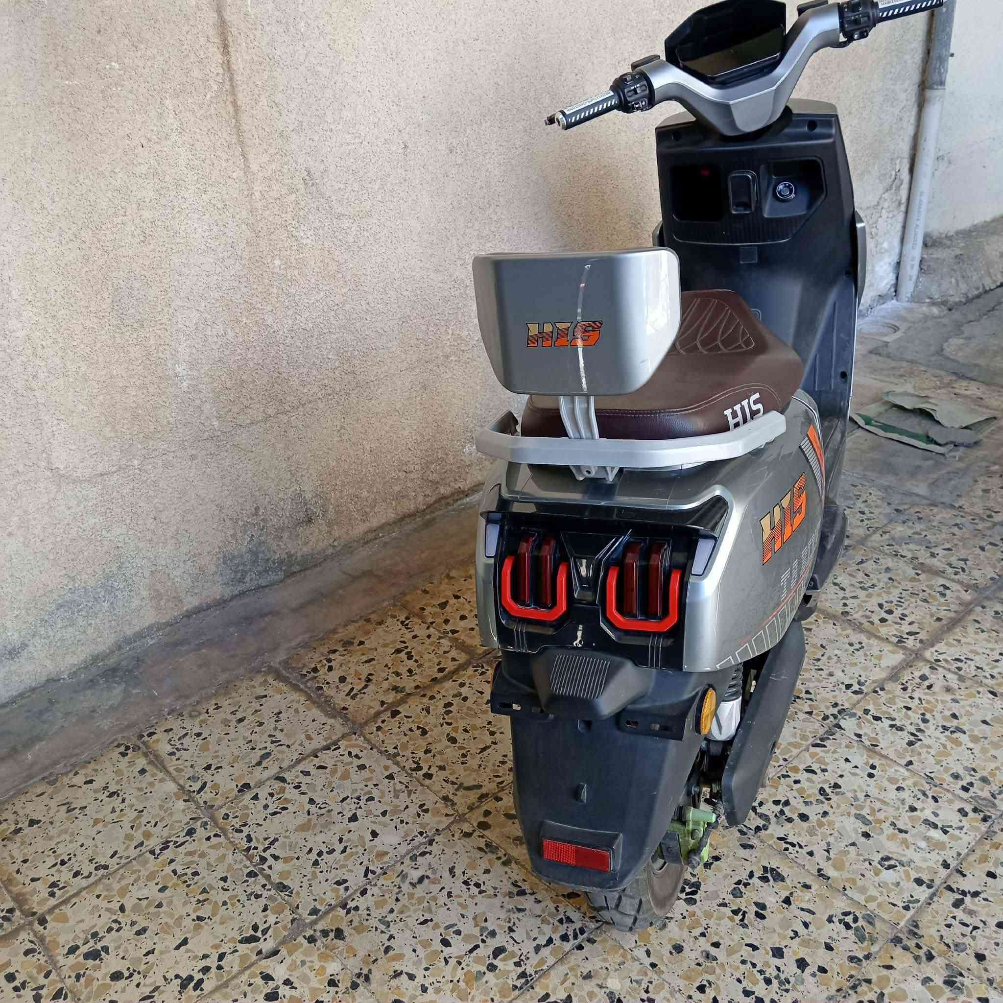 سلام عليكم اخوان ماطور للبيع الاسم HIS المواصفات جي بي اس يعني تنزل برنامج عل تلفون الماطور كلو شرط عل فحص كهربايات كلها شغالة السعر المطلوب 900وبي مجال ***********{***********
